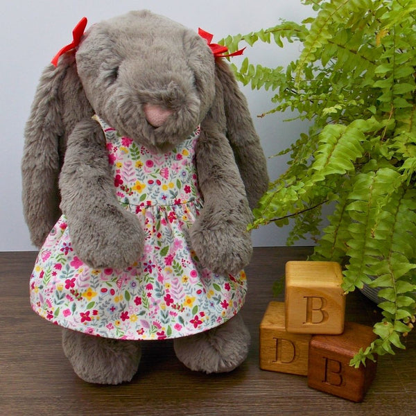 The Bashful and Blossom Collection - Best Dressed Bears